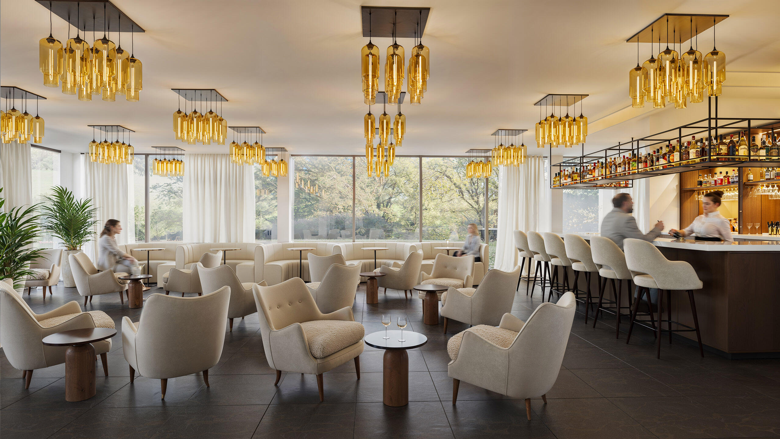 elegant-restaurant-interior-cgi Luxurious restaurant interior with golden-glass chandeliers and elegant furnishings
